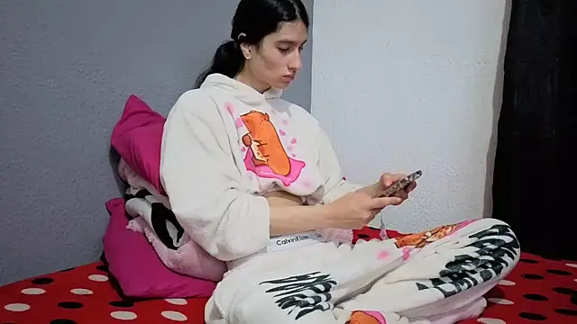 Safiro Queen online show from March 17, 11:47 am