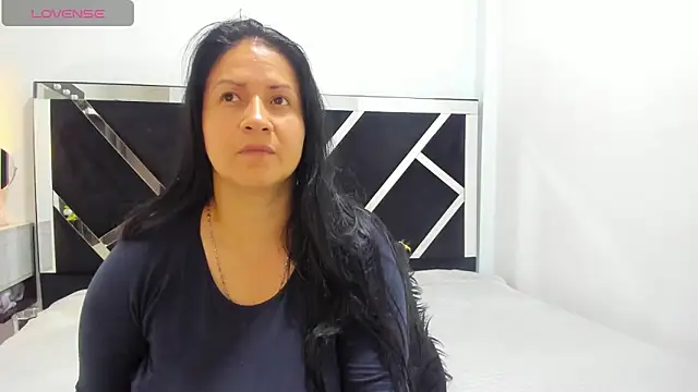 Ambber moon online show from October 6, 10:14 pm