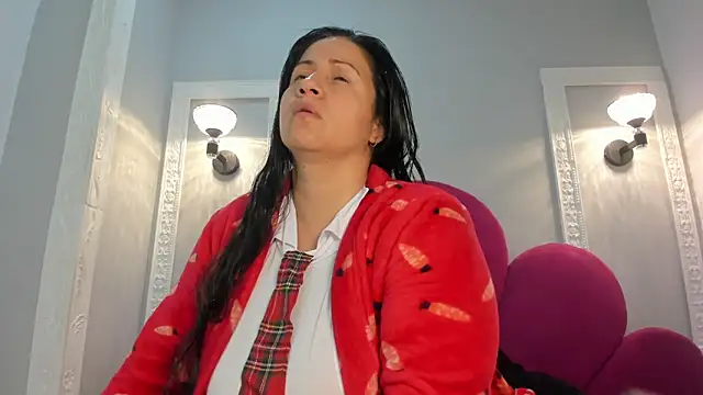 Ambber moon online show from October 4, 4:29 am