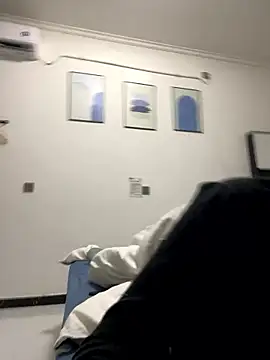 zqq5522 online show from January 7, 11:57 am