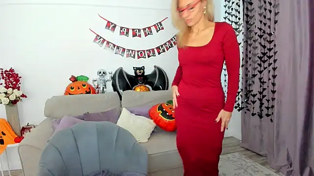 MuseOfStage online show from November 4, 12:43 pm