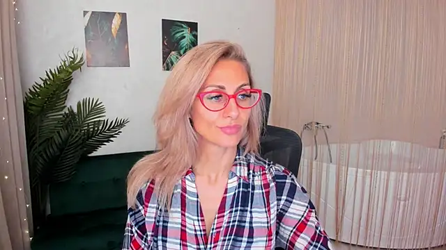 MuseOfStage online show from September 23, 11:30 am