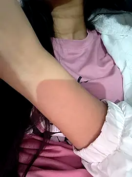 Aimeesha online show from December 13, 8:04 pm