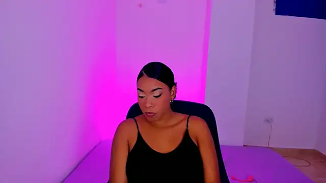 sasha fox00 online show from February 11, 5:42 am