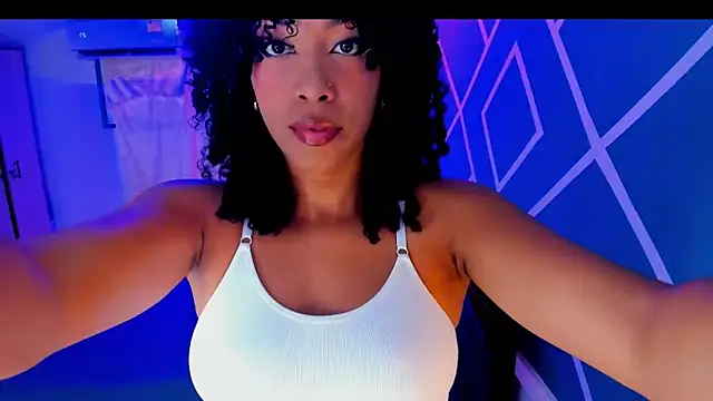 Snapshot of sasha_fox00 chatting on October 5, 3:11 am sasha fox00 online show from October 5, 3:11 am