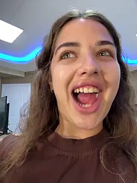 CharleneWoods online show from October 11, 2:31 pm