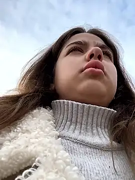 CharleneWoods online show from October 21, 5:11 am