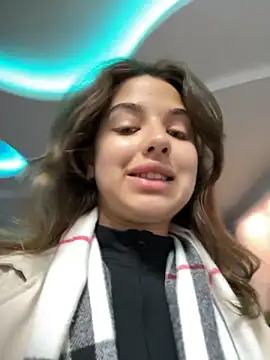 CharleneWoods online show from October 3, 7:13 am