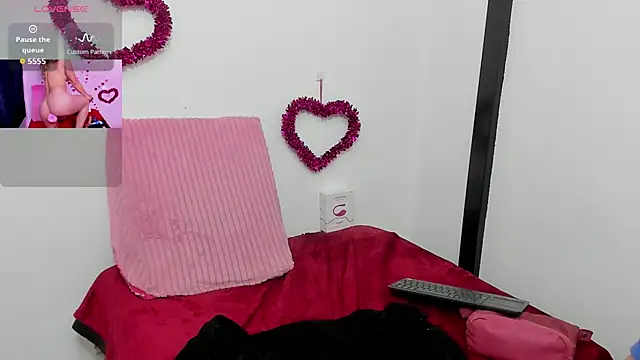 Snapshot of Giia39 chatting on October 6, 5:18 pm Giia39 online show from October 6, 5:18 pm