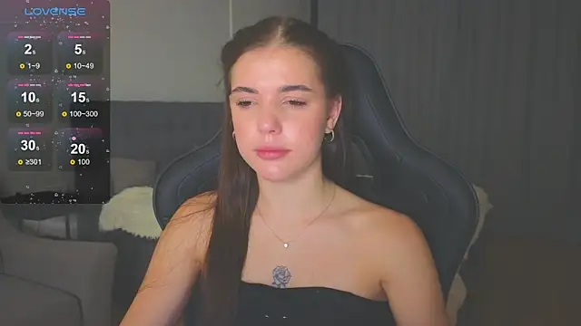 adrianawow1 online show from September 29, 9:53 pm