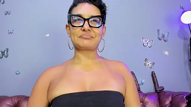 Snapshot of Kaira_mosse chatting on October 11, 11:58 am Kaira mosse online show from October 11, 11:58 am