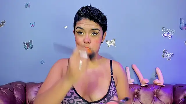 Snapshot of Kaira_mosse chatting on October 29, 12:42 pm Kaira mosse online show from October 29, 12:42 pm