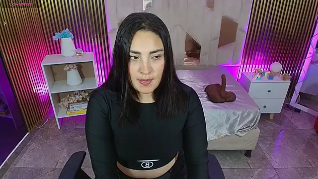 Snapshot of Brendda_tay chatting on September 26, 3:37 am Brendda tay online show from September 26, 3:37 am