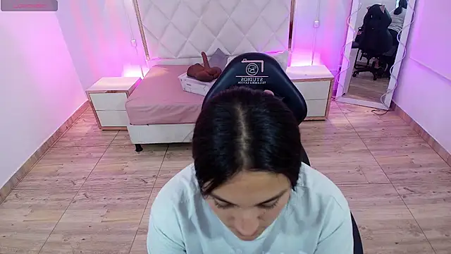 Snapshot of Brendda_tay chatting on October 28, 3:34 am Brendda tay online show from October 28, 3:34 am