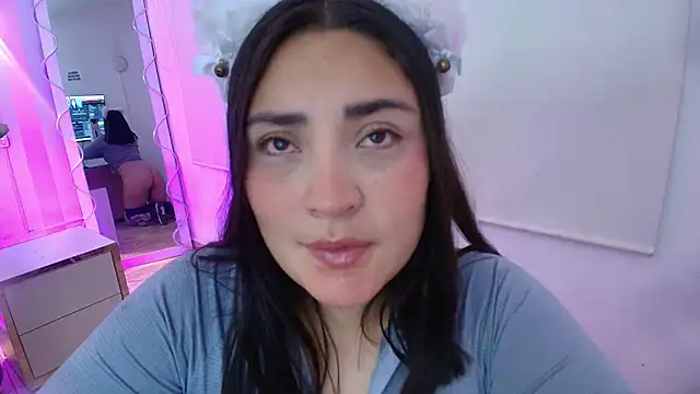 Snapshot of Brendda_tay chatting on September 24, 4:00 am Brendda tay online show from September 24, 4:00 am