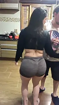 Snapshot of Hey-Hot chatting on September 27, 6:59 pm Hey-Hot online show from September 27, 6:59 pm