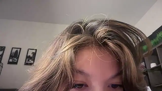 DesiredHoney online show from September 21, 4:49 pm