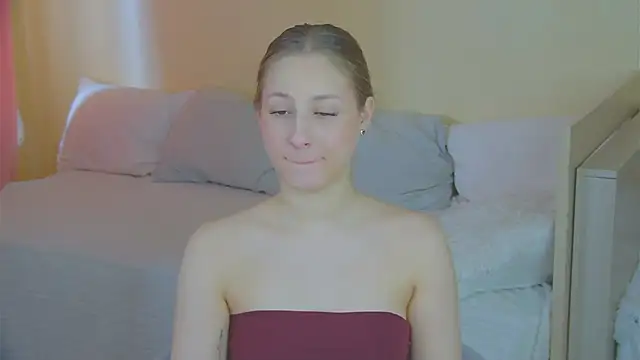 BritneyCruze online show from January 10, 9:36 am