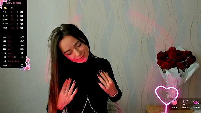 Snapshot of Bella_XO chatting on October 6, 7:47 am Bella XO online show from October 6, 7:47 am