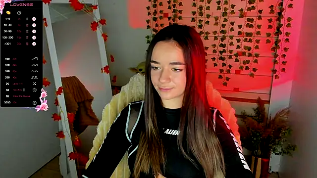 Snapshot of Bella_XO chatting on October 10, 7:24 am Bella XO online show from October 10, 7:24 am