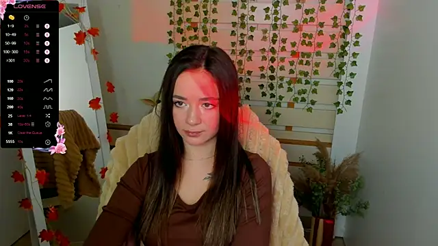 Snapshot of Bella_XO chatting on October 9, 6:39 am Bella XO online show from October 9, 6:39 am