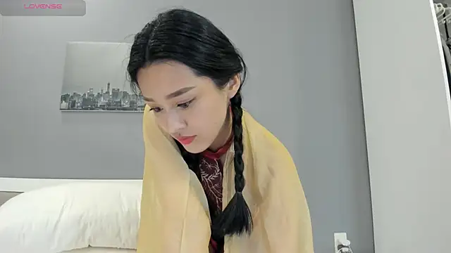 Snapshot of yumisunn chatting on September 30, 5:13 am yumisunn online show from September 30, 5:13 am