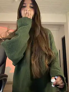 aly golden  online show from March 8, 5:44 am