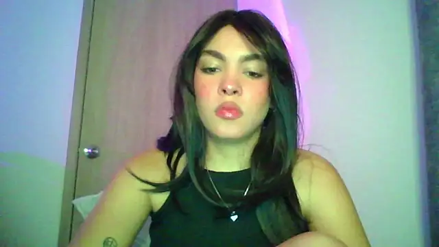 Kiri Cutee online show from November 9, 4:41 am