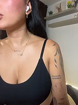 Valentina cartier online show from April 9, 12:46 am