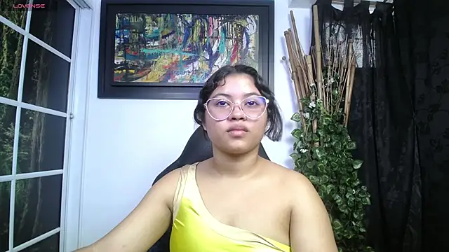 Snapshot of shaila_yojana chatting on October 30, 8:54 pm shaila yojana online show from October 30, 8:54 pm