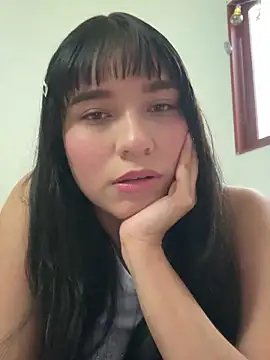 Snapshot of Maia_W10 chatting on October 22, 8:58 pm Maia W10 online show from October 22, 8:58 pm