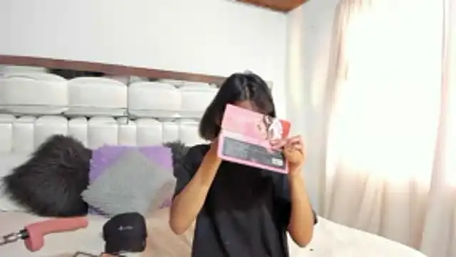 BriannaHarps online show from October 29, 5:26 pm