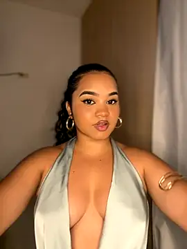 Lucy wilson5 online show from November 7, 3:23 am