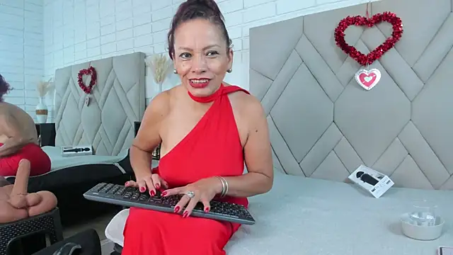 Snapshot of Kasandra_Gomez chatting on September 18, 12:15 pm Kasandra Gomez online show from September 18, 12:15 pm