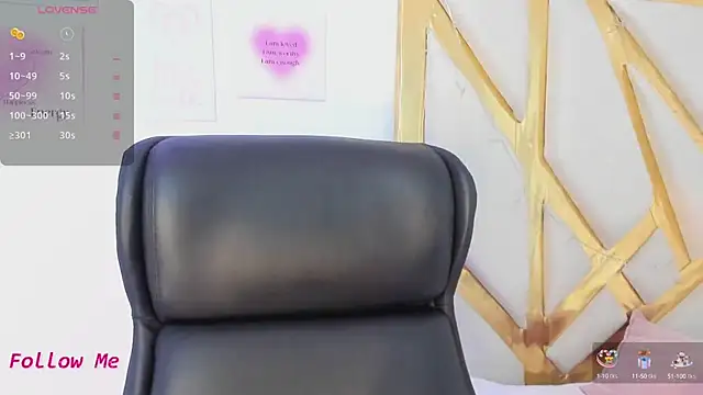 Snapshot of LanaJones_ chatting on September 22, 12:14 pm LanaJones online show from September 22, 12:14 pm