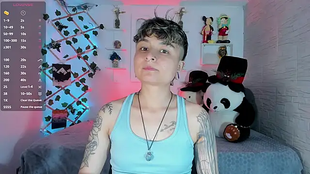 Snapshot of ZuryRamirez_ chatting on October 10, 9:09 pm ZuryRamirez online show from October 10, 9:09 pm