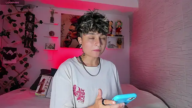 Snapshot of ZuryRamirez_ chatting on October 26, 9:43 pm ZuryRamirez online show from October 26, 9:43 pm