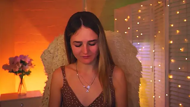 DeboraLarson online show from February 4, 3:53 am