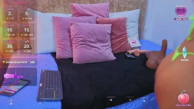 ashley  foxx  online show from May 30, 2:59 pm