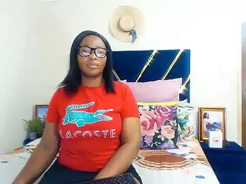 Snapshot of veronica1xxx chatting on October 16, 7:27 pm veronica1xxx online show from October 16, 7:27 pm