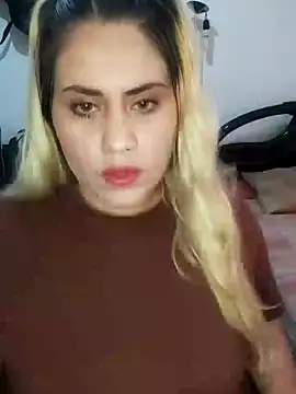 Mia queenOfBlowjob online show from October 14, 8:11 pm