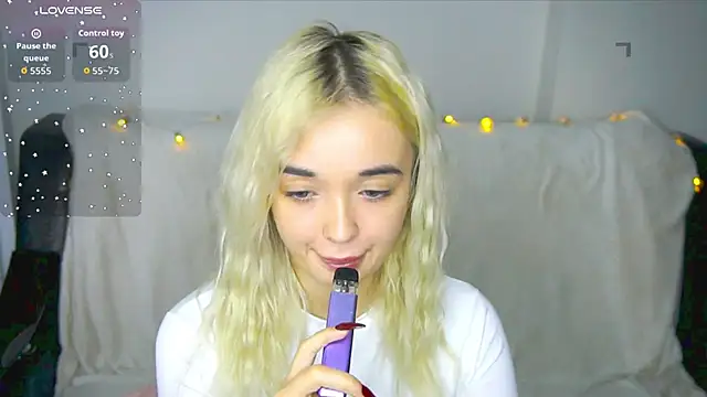 Ashley S online show from November 22, 12:24 am