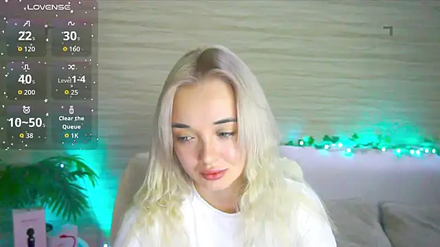 Snapshot of Ashley_S chatting on September 23, 10:30 pm Ashley S online show from September 23, 10:30 pm