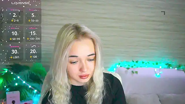 Snapshot of Ashley_S chatting on September 26, 11:02 pm Ashley S online show from September 26, 11:02 pm