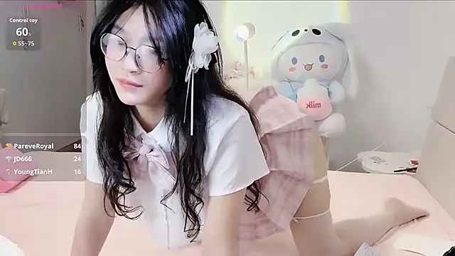 Snapshot of Luminous163 chatting on September 27, 4:47 pm Luminous163 online show from September 27, 4:47 pm