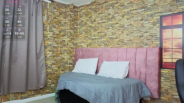 Snapshot of viktorya_xue chatting on October 6, 12:00 pm viktorya xue online show from October 6, 12:00 pm