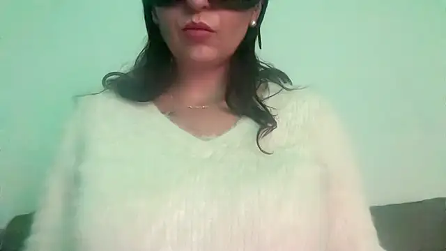 Serena 4you online show from October 6, 9:52 pm