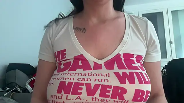 Serena 4you online show from March 26, 8:43 pm