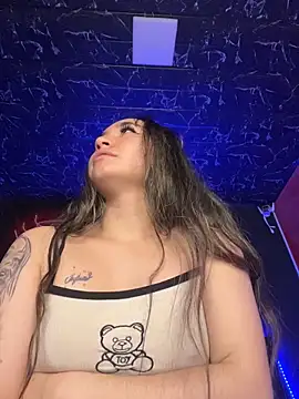 Snapshot of Sophie_LS chatting on October 17, 9:12 am Sophie LS online show from October 17, 9:12 am