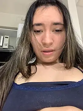 Snapshot of Sophie_LS chatting on October 15, 4:48 am Sophie LS online show from October 15, 4:48 am